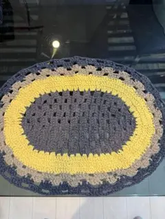 ハンドメイド 手編みマット 楕円形 マルチカラー