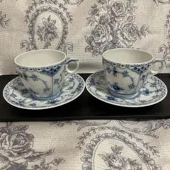 美品 ロイヤルコペンハーゲン ブルーフルーテッドハーフレースカップ&ソーサー２客