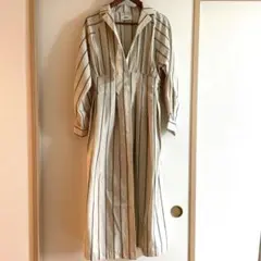 アズールバイマウジー　アイボリー ストライプ シャツワンピース