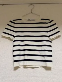 【美品】ZARA ボーダー 半袖 クロップド丈 トップス Mサイズのサムネイル