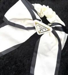 リボンシュシュ ホワイト・ブラック