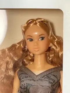 Item thumbnail for item c52cc287-df4c-449f-b2f6-fe3df9e00e30