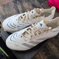 プレデター シューズ