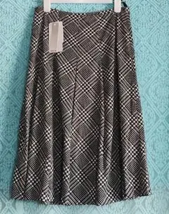 新品ウエスト61サイズ愛着KIREIfitting上品マーメイド膝下丈スカート