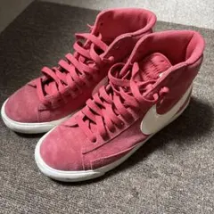 ハイカット スニーカー