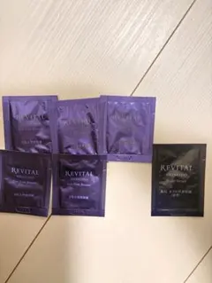 REVITAL 目元美容液のサムネイル