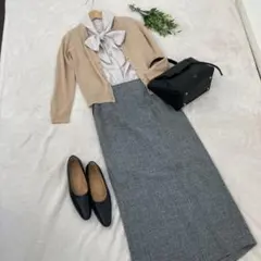 きれいめオフィスカジュアル セットアップ 大人 コーデ売り スカートコーデ