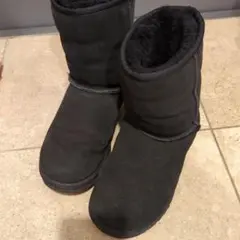 UGG ブラック ムートンブーツ