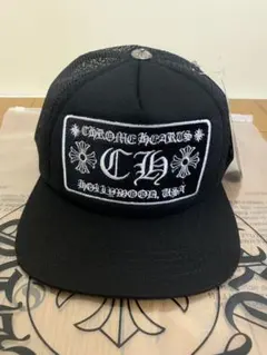 CHROME HEARTS リップ刺繍トラッカーキャップ - メルカリ