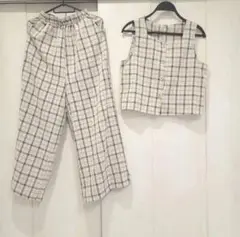 ベージュチェックセットアップ