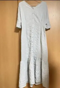 アース ミュージック＆エコロジー　ロングワンピース　F