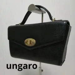 ungaro ウンガロ　レザーハンドバッグ　ブラック