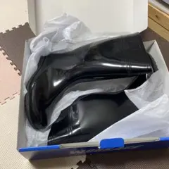 Item thumbnail for item 737959e1-9203-4d1d-8740-12accbc27fb4