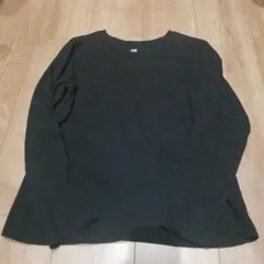 ユニクロ　カットソー