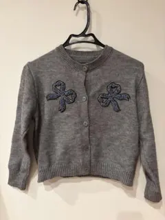 ビーズ刺繍リボン付きグレーのカーディガン