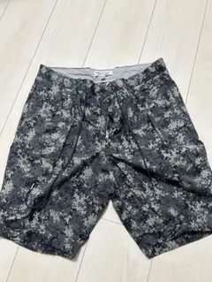ビューティーアンドユース　迷彩柄ショートパンツ