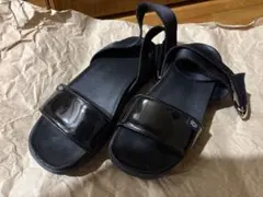 UGG Lennox/レノックス レディースサンダル ブラック 22cmのサムネイル