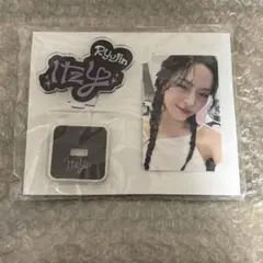 ITZY JYP POPUP STORE 아크릴 클립 스탠드 류진