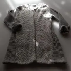 グレー ダイヤモンド模様 ニットカーディガン