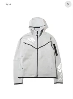 Nike テックフリース 上のみ