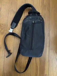 COACH コーチ ボディバッグ ブラック