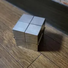 シルバー　キューブ 型　ギミック　灰皿　ケース