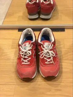 NewBalance ML574 RMAMAPLE LEAF 靴底のすり減り有り