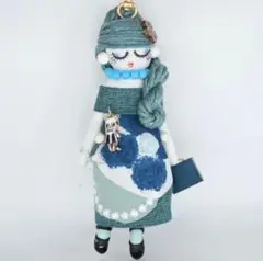 ミナペルホネン　縫ってる　ドール　 NAOMIちゃん
