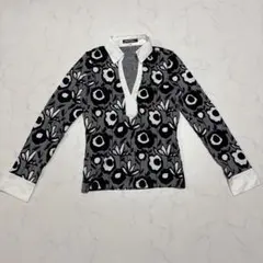 ナラカミーチェ 花柄総柄 モノトーン Vネックトップス 長袖 Lのサムネイル