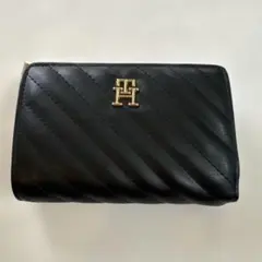 TOMMYHILFIGFRブラック キルティング 二つ折り財布