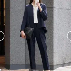 Flolia ノーカラーペプラムジャケット&テーパードパンツセットアップ L