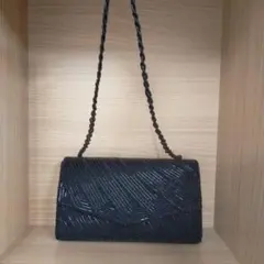 （美品）クラッチバッグ　ビーズ装飾 ブラック