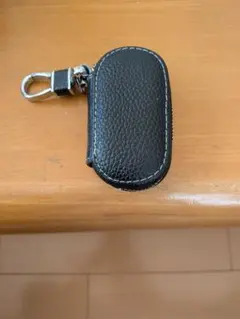 レザー ジッパー付き キーホルダー 黒