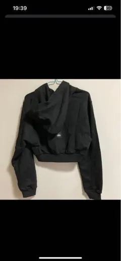 alo ブラック クロップドパーカー