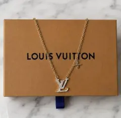 LOUIS VUITTON ネックレス ゴールドのサムネイル