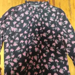 ROPE PICNIC　ブラック花柄 長袖ブラウス サイズ38(M)のサムネイル