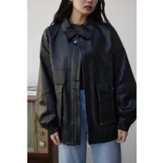 フェイクレザーオーバーブルゾン　AZUL BY MOUSSY