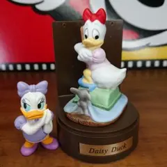 Item thumbnail for item 30c7d131-7806-4768-883f-e86b8124426d