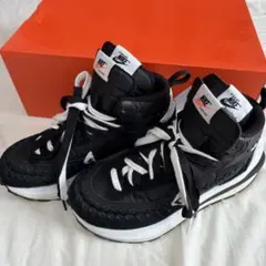 Item thumbnail for item a3f6e2a4-fac3-48be-b1ea-6fac67b1b92e