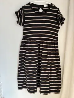 ボーダー柄　 半袖ワンピース 150 中古