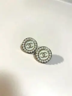 CHANEL パール装飾 ラウンドピアス ホワイト＆ブラック MM様専用