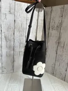 MARY QUANT デイジー ショルダーバッグのサムネイル