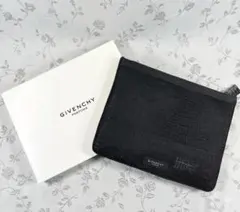 Givmsbk1 新品未使用本物　GIVENCHY　ジバンシー　ノベルティポーチ