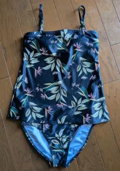 Ｃｏｒａｌ ｖｅｉｌ　 ボタニカルタンキニセット ブラック 9Ｍ