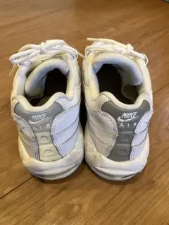 Nike Air Max 95 ホワイトスニーカー