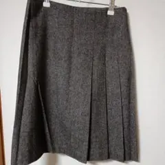 UNTITLED ひざ丈スカート