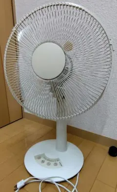 ジャンク)山善 YAMAZEN 扇風機 本体 ホワイト - メルカリ