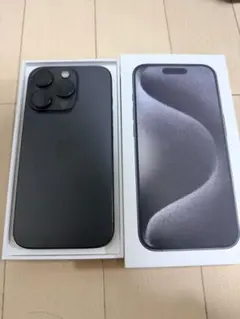 iPhone 15 Pro ブラックチタニウム　本体