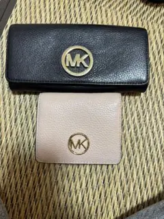 マイケルコース 財布 MK ブラック・ベージュ