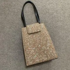 小ぶりでかわいい和装用バッグ　本革(表示なし)×引箔？生地　マグネット開閉のサムネイル